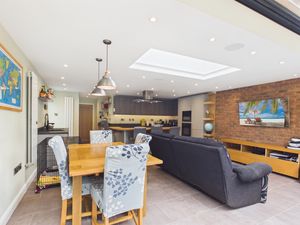 Family Room- click for photo gallery